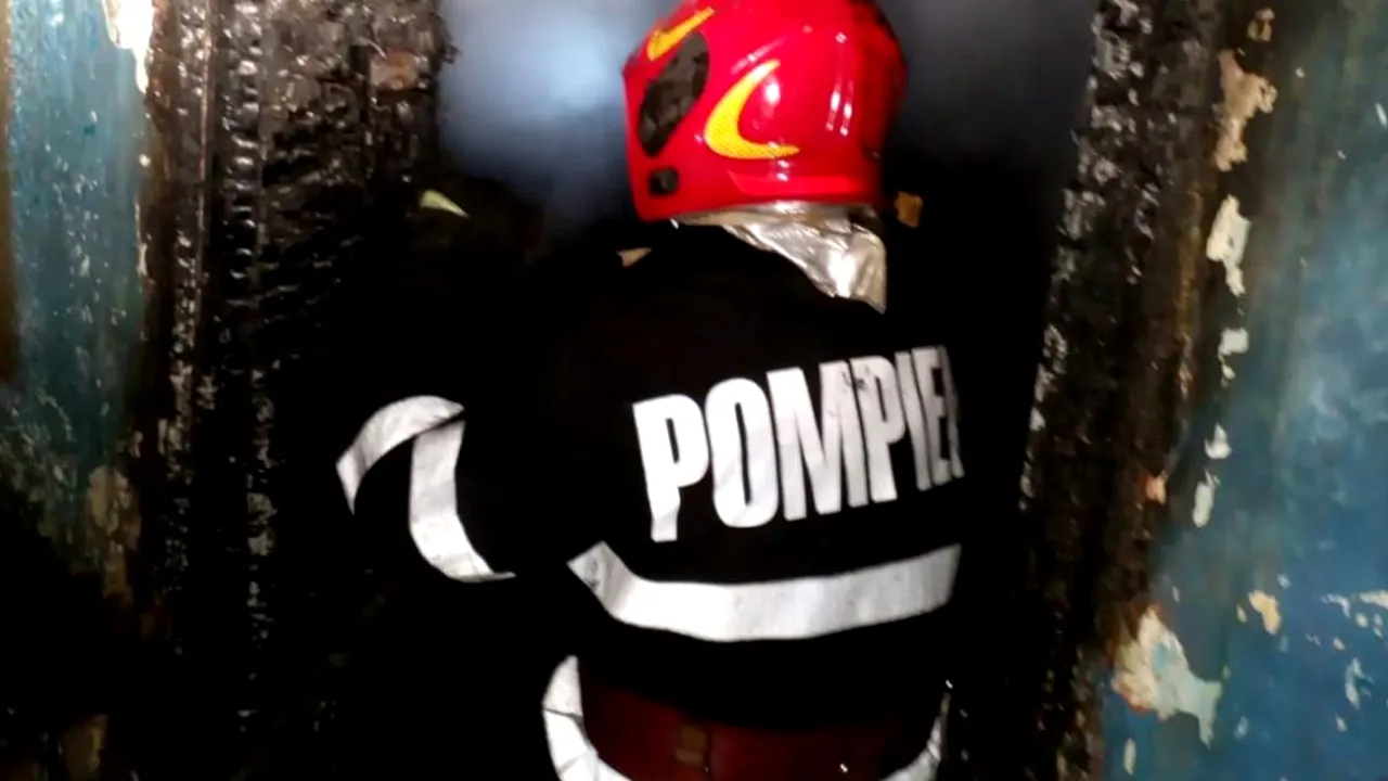 INCIDENT. O biserică din Cluj a luat foc în noaptea de Înviere. Focul a izbucnit la altar