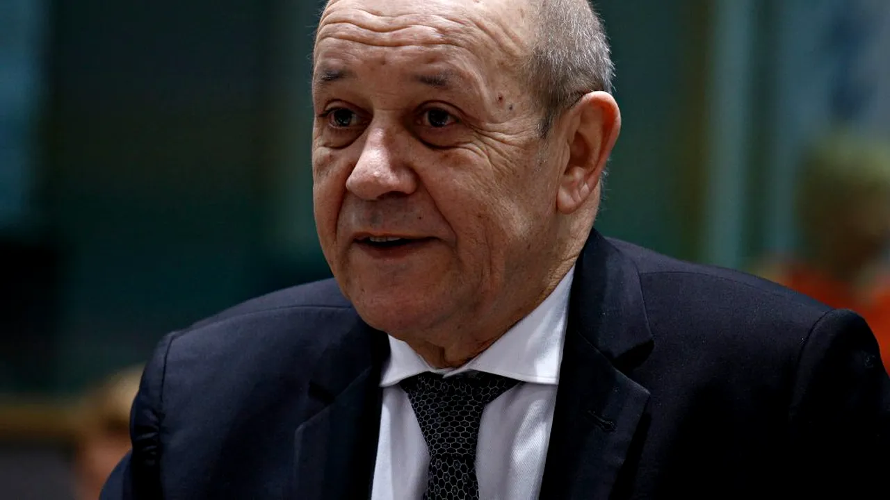 Tensiunile dintre Franța și Turcia continuă. Jean-Yves Le Drian: Declarațiile lui Erdogan sunt unele de violență, chiar de ură