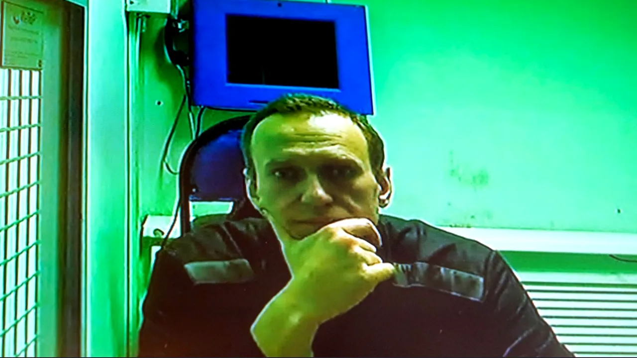 Alexei Navalnîi, trimis pentru a 21-a oară la ”IZOLARE” pentru că este un deținut-problemă: ”Nimeni nu are voie să mă vadă”