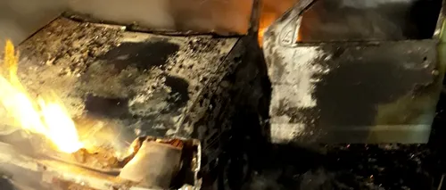 O mașină alimentată cu GPL a luat foc în mers și apoi a explodat în județul Giurgiu