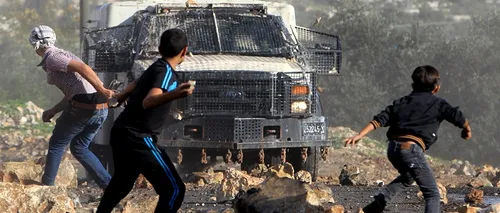 Decizie controversată luată de Israel: Cabinetul de Securitate autorizează tirurile cu gloanțe reale împotriva celor care aruncă cu pietre