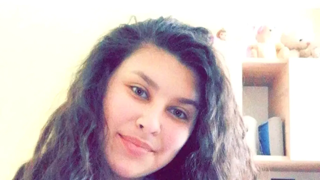 Medicii din Iași încearcă să SALVEZE viața unei adolescente din Vaslui care a fost operată de apendicită, deși avea o tumoare la colon