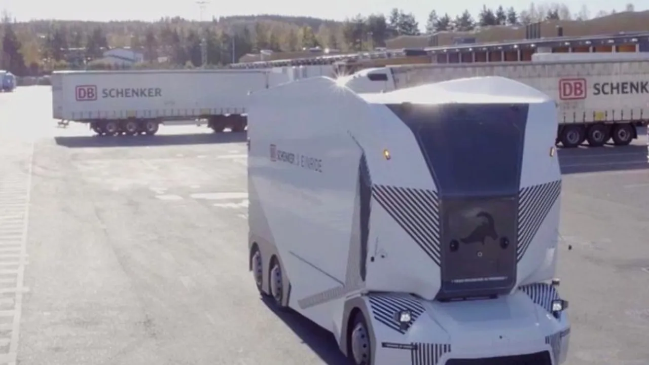 Proiect ambițios: Suedia testează primul camion fără șofer - VIDEO