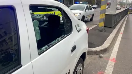 VIDEO | Incident în zona Pasajului Unirii din București. Un bărbat a aruncat cu pietre într-o mașină a Poliției Locale
