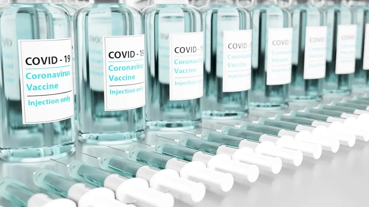 Vaccinare fără programare, doar cu buletinul, în toate centrele. De la ce oră pot merge persoanele până în 60 de ani