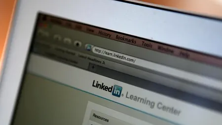 Cum să te ferești de escrocheriile de pe LinkedIn