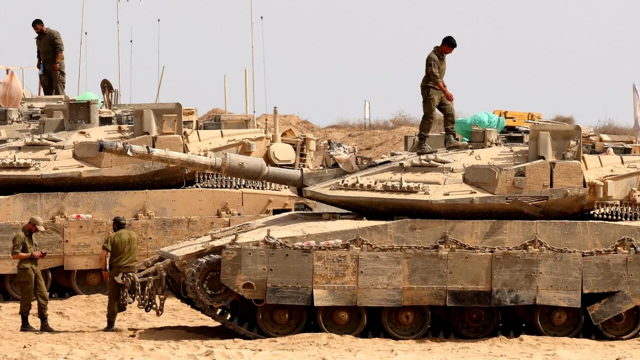 Zeci de mii de rezerviști israelieni au început să se prezinte la unități, înaintea unei noi OFENSIVE în Gaza