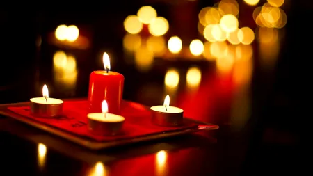 Incendiu pornit de la o lumânare, într-un bloc din Cluj-Napoca