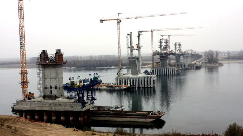 Podul peste Dunăre, care va uni localitățile Calafat și Vidin, va fi gata în ianuarie 2013