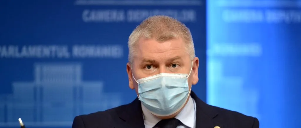 Deputatul PNL Florin Roman: ”Aştept cu mare interes ca domnul ministru să răspundă care sunt persoanele vinovate şi privilegiaţii care au sărit peste rând la vaccinare!”