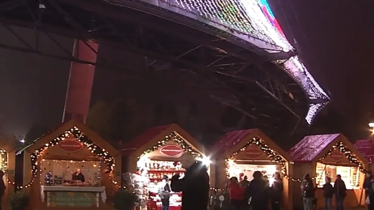 Cât costă un pahar de vin fiert și o turtă dulce la târgurile de Crăciun din București