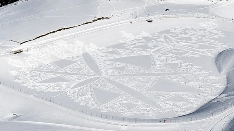 Cine se află în spatele formelor geometrice misterioase trasate în zăpezile Alpilor Francezi