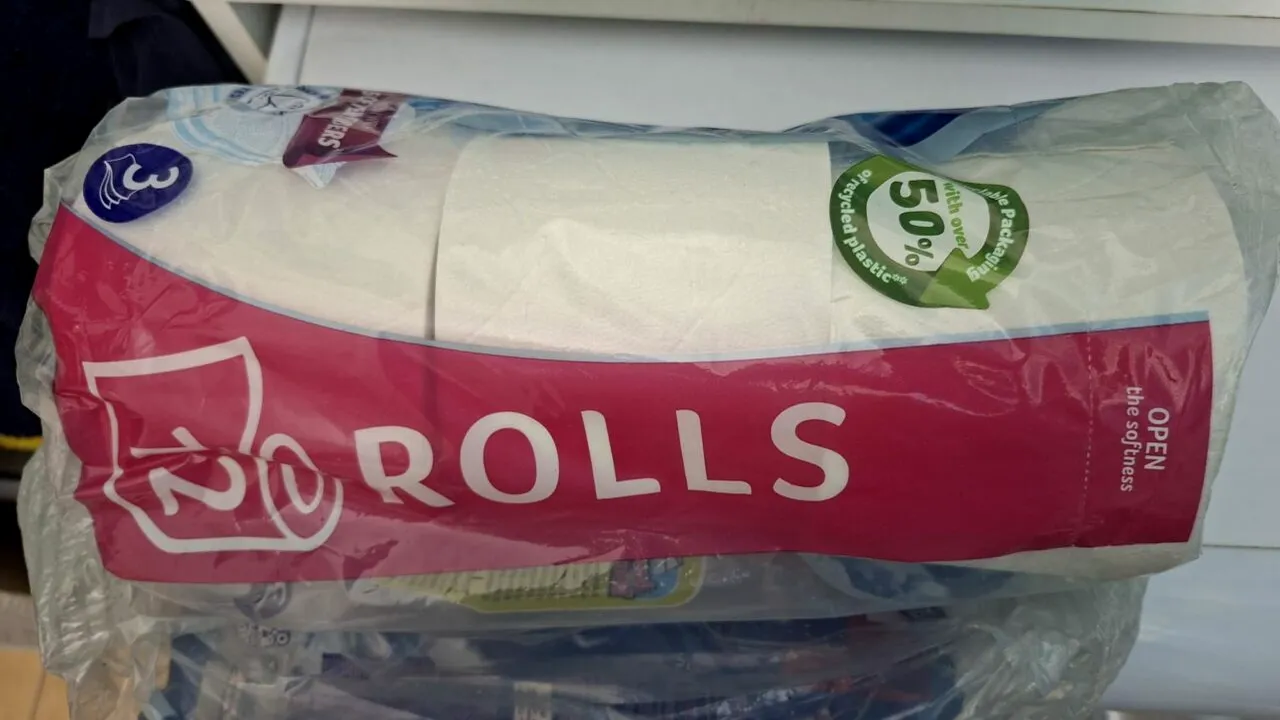 O nouă alternativă la hârtia igienică tradițională a început să pătrundă în casele din Europa. Se promite o experiență mult mai confortabilă