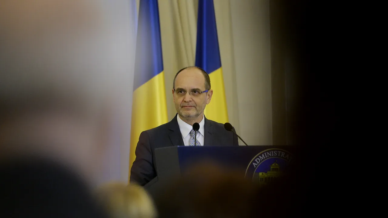 Adrian Curaj, numit de Cioloș într-o nouă funcție