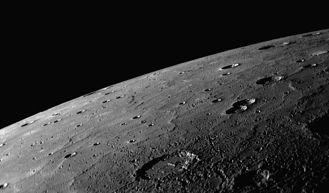 Imagine cu suprafața planetei Mercur. Sursa Foto: Profimedia 