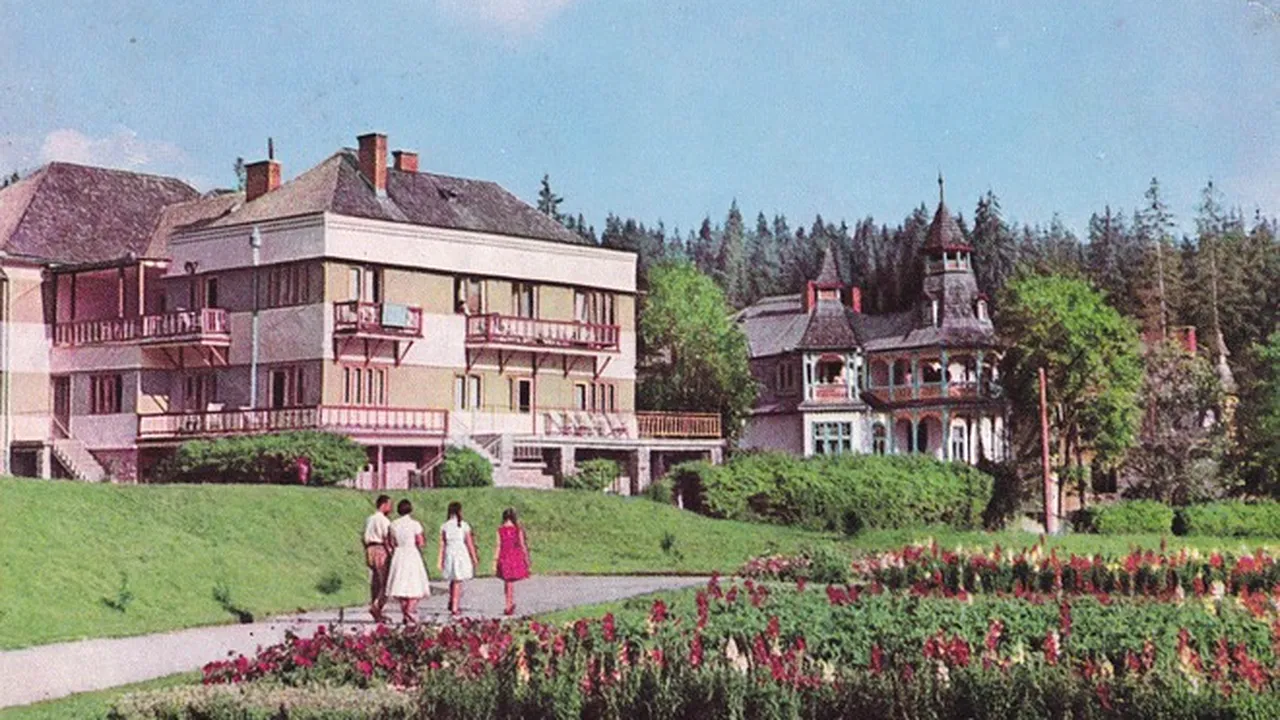 Locul din România de care statul român și-a bătut joc. Zeci de mii de străini îl vizitau anual - GALERIE FOTO