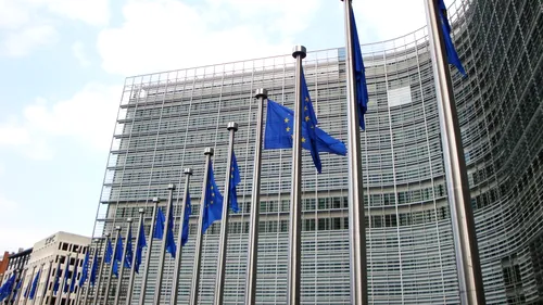 SONDAJ: Doar jumătate dintre europeni sunt mulțumiți de răspunsul UE în fața pandemiei