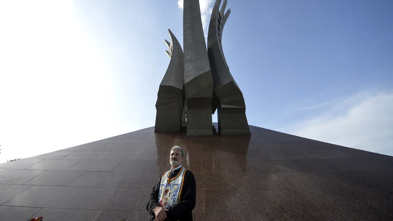 A fost dezvelit monumentul 