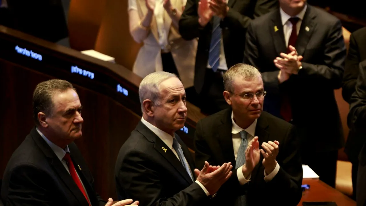 Israelul a avertizat că va intensifica ATACURILE împotriva forțelor siriene pentru a proteja minoritatea druză 