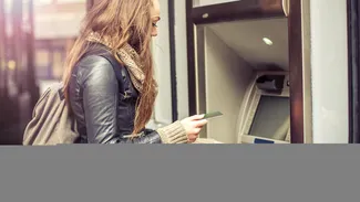 Primiți bani din străinătate?