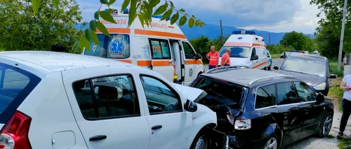 O femeie a murit după ce un șofer de 81 de ani a pierdut controlul mașinii pe care o conducea