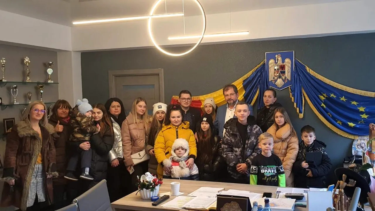 Mărturii dramatice: Patru mame au fugit din Ucraina și s-au adăpostit într-o casă fără căldură și curent