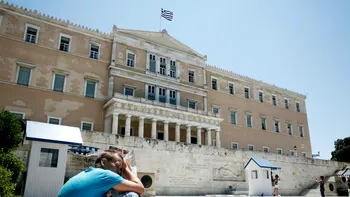 Temperaturi EXTREME în Grecia. Vreme caniculară, înainte de un episod de îngheț: „Nu s-a mai întâmplat niciodată”
