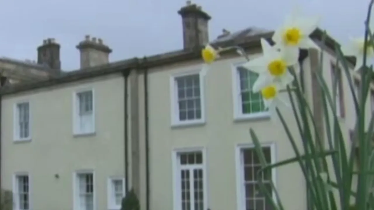 Decizie fără precedent a unei familii. Ce s-au hotărât să facă după ce nu au găsit niciun cumpărător pentru casa lor