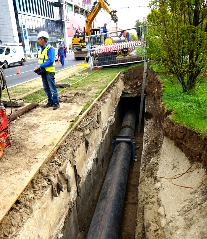 ANUNȚ important pentru șoferi! Restricția de circulație în zona Fântâna Miorița se prelungește / Reconfigurarea traseului prin Bulevardul Poligrafiei