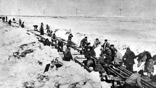 Cum arată Calea ferată a morții, proiectul stalinist pentru care au murit 100.000 de oameni