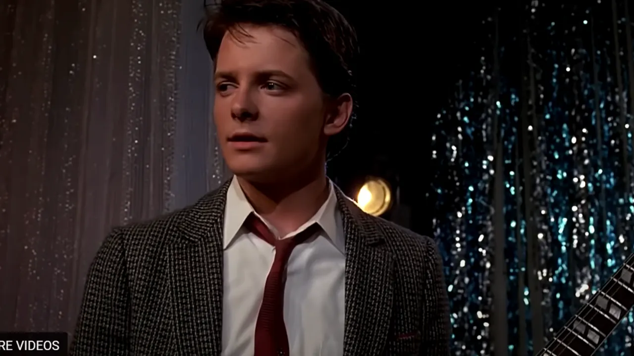 Michael J. Fox cere ajutor publicului pentru a găsi chitara pierdută din filmul „Înapoi în viitor”