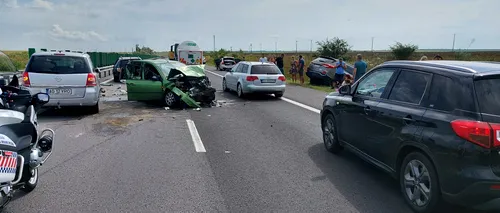 Un nou accident în lanț pe Autostrada Soarelui! Cinci mașini au fost implicate în carambol