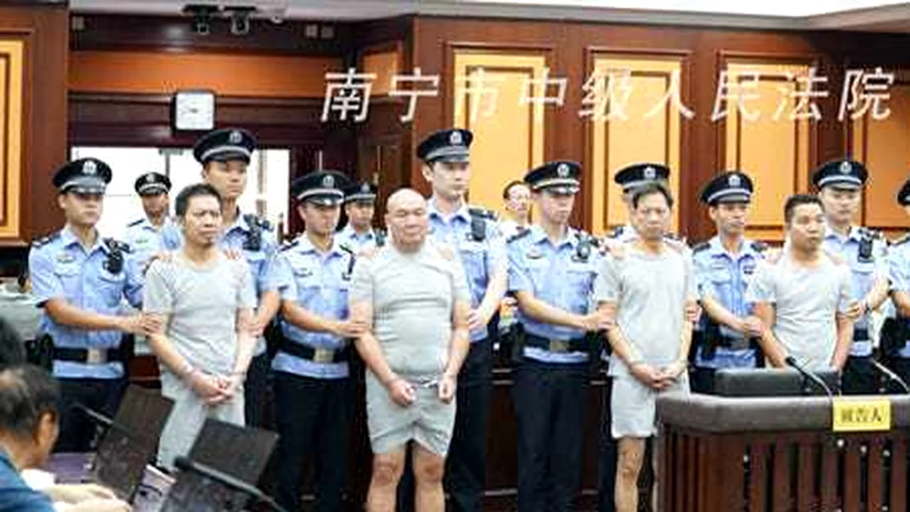 Povestea virală a cinci „asasini