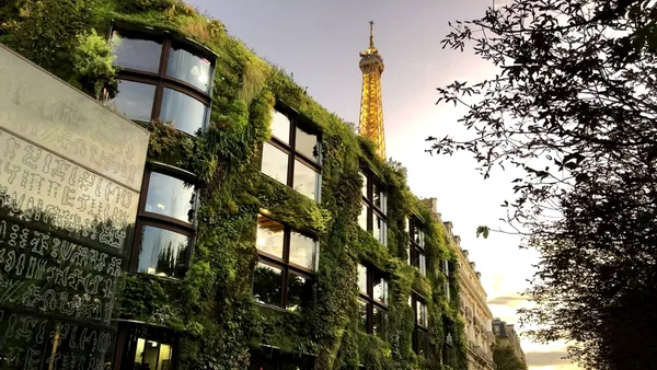 Muzeul dedicat președintelui Jacques Chirac a fost jefuit de 2 ori în 48 de ore. Cum a fost posibil