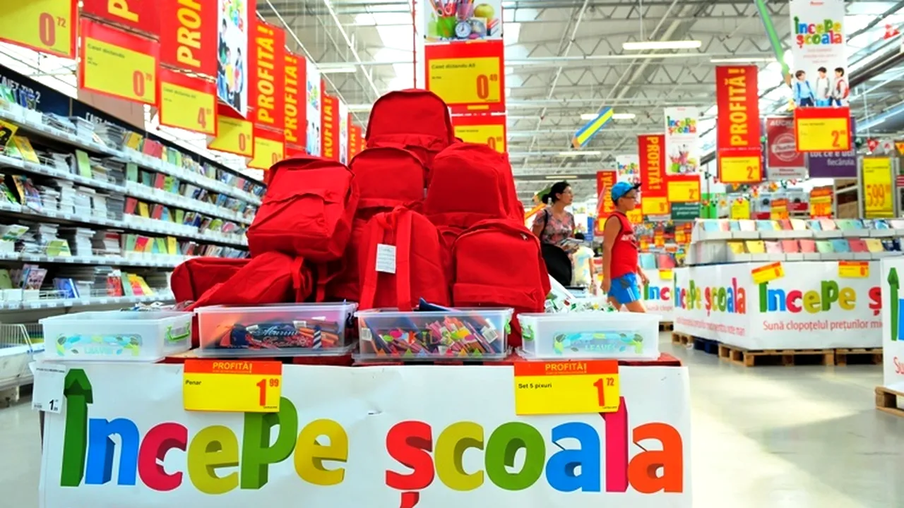 ANUL ȘCOLAR 2013-2014. Cât costă anul acesta rechizitele elevilor