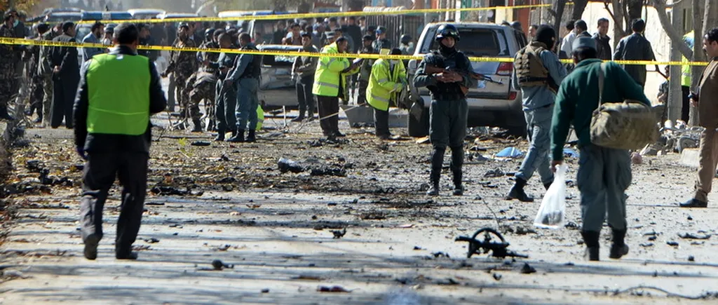 Bilanț cutremurător al atentatului din Kabul. O mașină capcană a explodat în cartierul ambasadelor