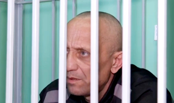 Unul dintre cei mai temuți violatori și criminali în serie din Rusia vrea să lupte în Ucraina
