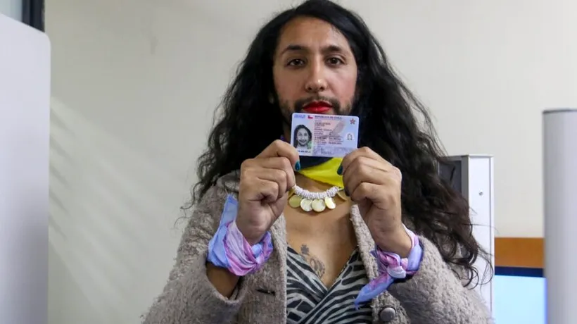 Chile: O persoană non-binară a obținut prima carte de identitate cu „genul X” din țară