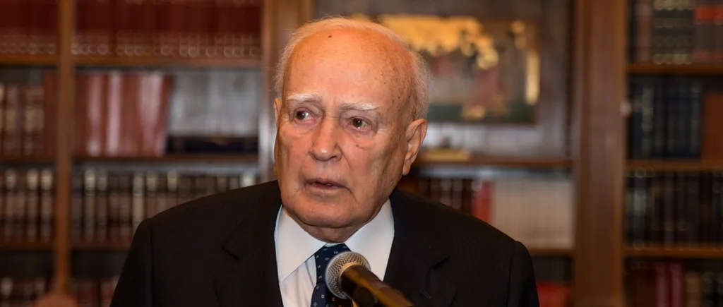 A murit Karolos Papoulias, fost președinte al Greciei