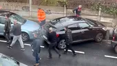Cum s-au „răzbunat” 6 bărbați voinici din Cluj pe vecinul lor, care își parcase mașina în stradă