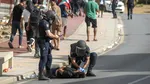 Locuitorii din Ceuta s-au revoltat împotriva imigranților și au luat cu asalt taberele acestora amenajate pe plajă