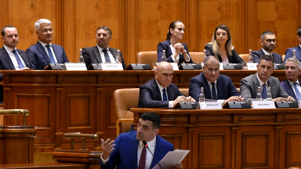 Patru moțiuni de cenzură, depuse de AUR, vor fi citite joi în Parlament și votate duminică