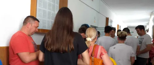 Aglomerație la secțiile de vot din Galați: Oamenii așteaptă zeci de minute să voteze