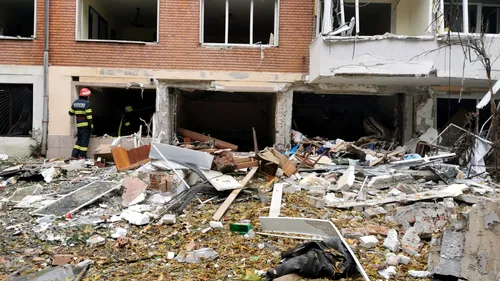 Explozie puternică într-un bloc din centrul Galațiului. Mai multe apartamente, distruse / Cinci persoane au fost rănite (VIDEO)
