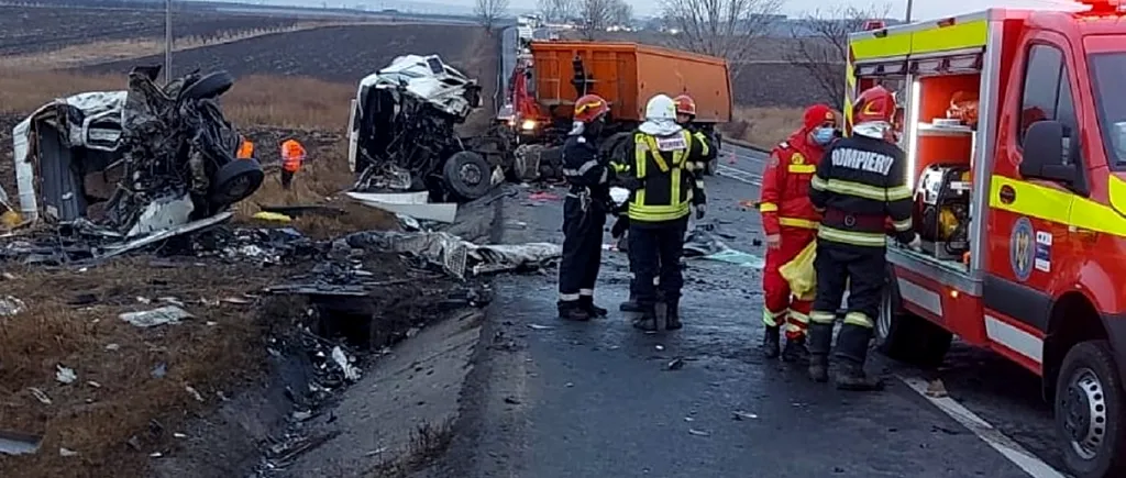Primele măsuri după accidentul cu șapte morți de la Bălțați: restricție de 70 de km/h și drumul marcat pe margine cu stâlpi reflectorizanți