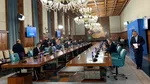 Noul guvern se pregăteşte de prima şedinţă de lucru, unde va face şi prima rectificare. Urgenţele sunt pe sănătate