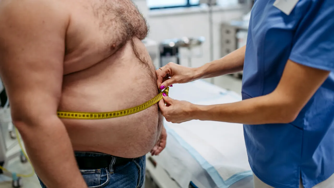 Câte CALORII are un kilogram de grăsime. Ce număr de calorii trebuie să arzi pentru a slăbi un kilogram și cum o poți face mai eficient
