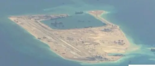 Beijingul a testat un aerodrom construit pe o insulă artificială în Marea Chinei de Sud