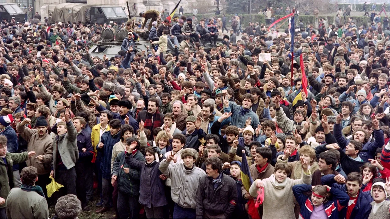 Dosarul Revoluției, trimis iar în instanță de procurorii militari