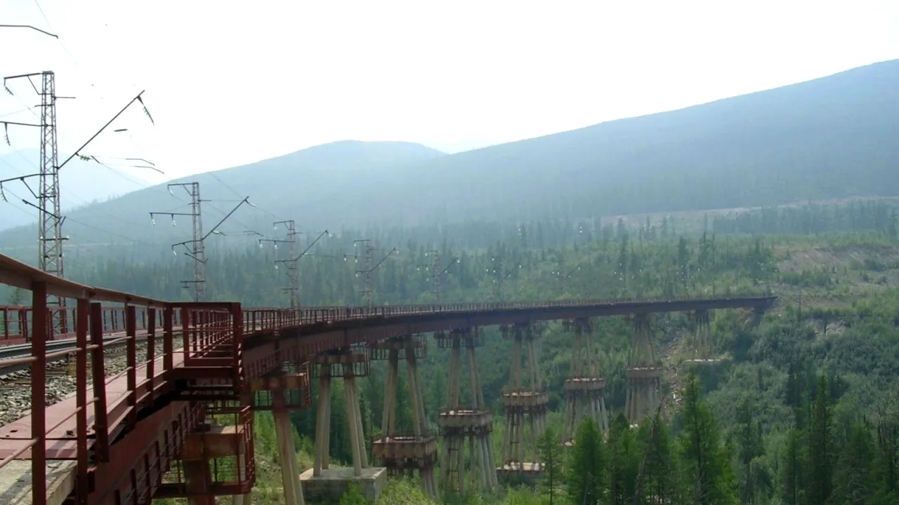 Putin îi pregătește lui Navalnîi un loc de muncă în Extremul Orient rus. Deținuții, folosiți la extinderea căii ferate Baikal - Amur!